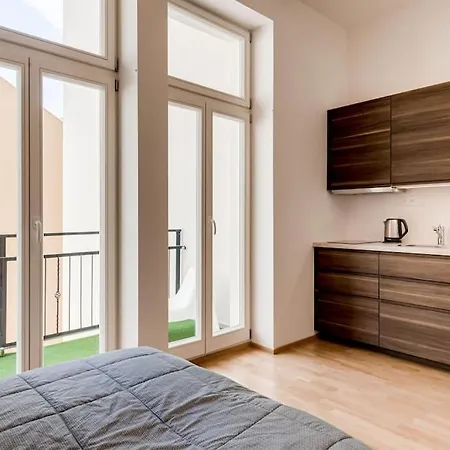 דירה Ferdinand Palace Studio With Balcony פראג